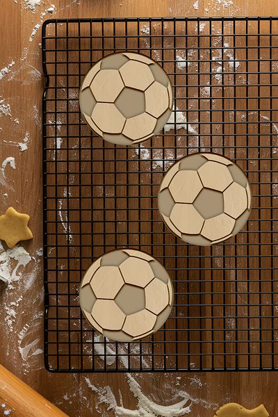 oalpo Soccer Ball Cookie Mold, Dough Shaper, Biscuit Mold, Easy Cutting Tip