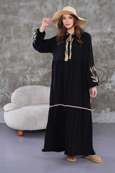 My Blog Rochie brodata cu broderie cu varf de piatra neagra - 2048