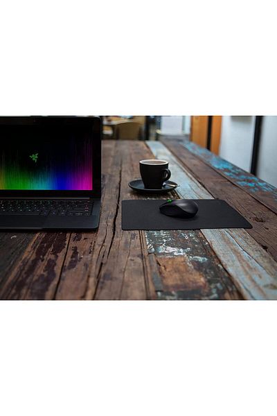 RAZER لوحة ماوس جالوت موبايل ستيلث إيديشن (RZ02-01820500-R3M1)