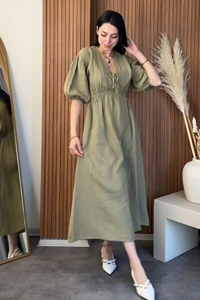 Cockatoo Women's V-Neck Green Muslin Fabric Short Sleeve Dress