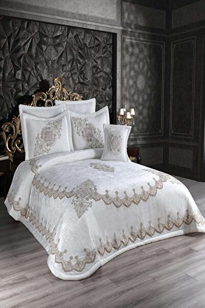 Madamca ROMANTİK KADİFE YATAK ÖRTÜSÜ 4 PARÇA