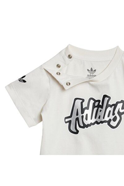 adidas Çocuk Beyaz Eşofman Short Tee Set Jd1042