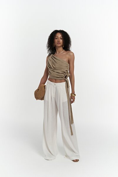 MAI STUDIOS CO. Calista vázaný norkový plodina