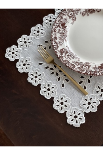 QBR Home Набір з 7 предметів для сервірування столу з американським сервісом. Модель «Ромашка» (7 предметів)