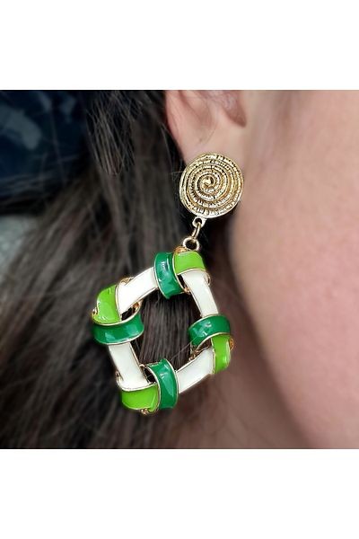 SE Jewellery Collection Selin Ersoy Green and White Enamel Dangle Earrings – Gold Color, Stylish and Dynamic Design (7.3 X 3.9 cm)