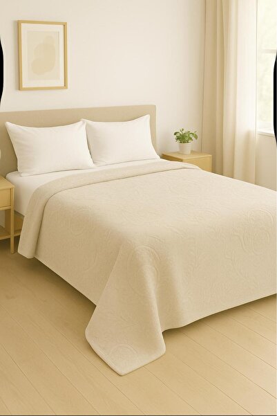 İpekçe Двоспальне рельєфне покривало