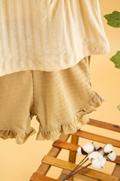 bombe Baby Kids Cream Cotton with Shorts Comfortable 2-Piece Set Trend Fashion Bottom Top Set