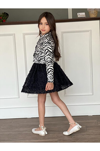 ugurbocegicocukdunyası Uğur Böceği Çocuk Dünyası 3 Parça Zebra Desenli Denim Ceket Püsküllü Etek T-shirt mezuniyet takım