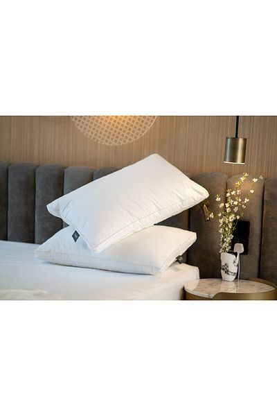 Gentelle Hotel-Quality Premium 50x70 Pillow with 1200g Cotton Outer Cover and Microfiber Filling