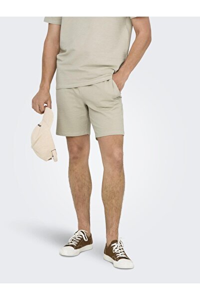 Only & Sons Only & Sons Men's Seersucker Fabric Relaxed Cut Shorts -Ecru