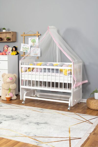 Bamgidoo Ahşap Beşik Anne Yanı Beşik Beyaz 60x120 - Pembe Sarı Örgü Uyku Seti Seti + Yatak + Tekerlekli