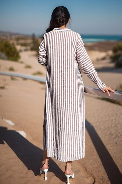 bacc Rochie lungă cu guler polo cu dungi bordeaux pentru femei, cu buzunare și fante laterale Bcbsk-25700-3579
