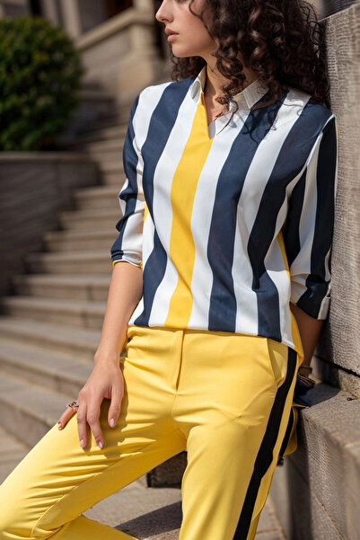 bacc بلوزة كريب بياقة مفتوحة باللون الأسود والأصفر للنساء Bcbsk-25700-2841