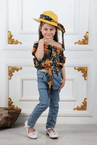 s.t. sebat tekstil Комплект от дънки, шапка и блуза за момиче (SB731)