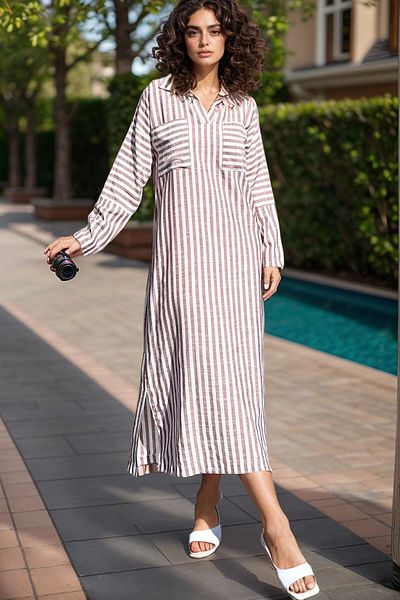 bacc Rochie lungă cu guler polo cu dungi bordeaux pentru femei, cu buzunare și fante laterale Bcbsk-25700-3579