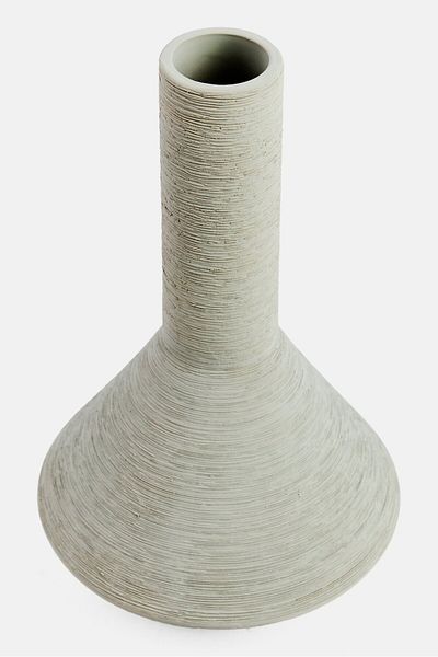 Muy Mucho Feeling Good At Home Textured Flower Vase 25 H x 15 L cm, Light Grey