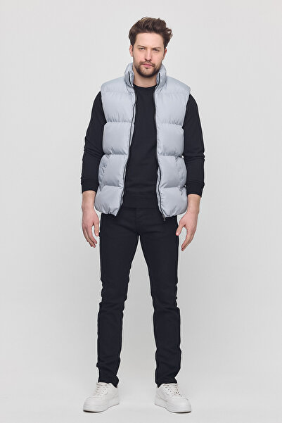 WinnerMan Чоловічий жилет з прямим коміром, кольору каменю, з гумовими вставками на рукавах і спідниці.