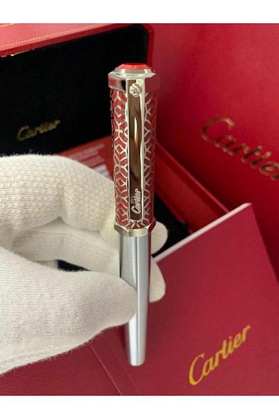 Cartier Cartier pen with luxury design and accessories