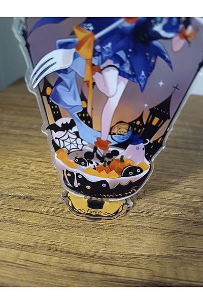 mertfigur Genshin Furina Focalors Acrylic Figure (15 cm)