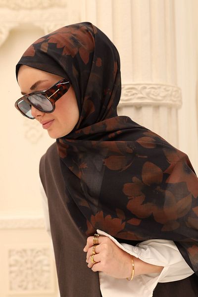 Silk Home Narcissus Pattern Naria Shawl
