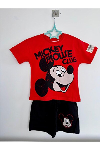 Mickey Mouse Kırmızı Şortlu Takım