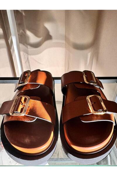 Eataly Shoes شبشب جلدي ذو حزام مزدوج بإبزيم ذهبي