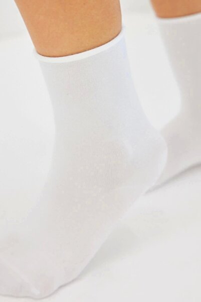 bamboo star Bamboo Women's Elasticless White Seamless Premium Socks 6-Pack Non-Squeezing Socks - Leave No Marks