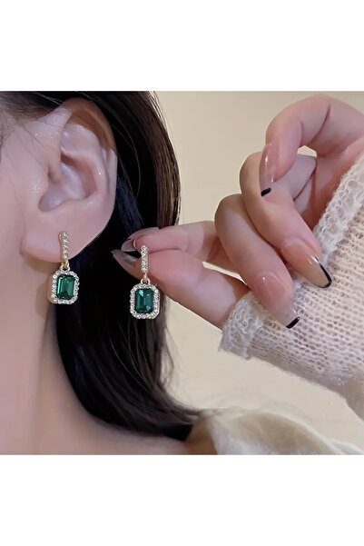 STEEL Zirkon Taşlı Yeşil Taş Detaylı Küpe