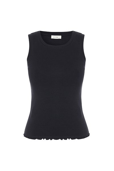 Mudo Crew Neck Sleeveless Fitted Blouse