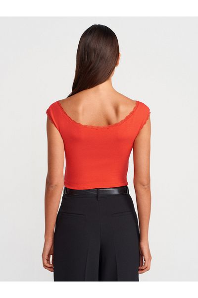 Dilvin 31775 Lace Detailed Off-The-Shoulder Ball-Red