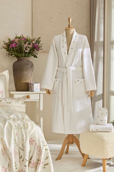 Karaca Home Hera Embroidered 100% Cotton Bathrobe Set S/M