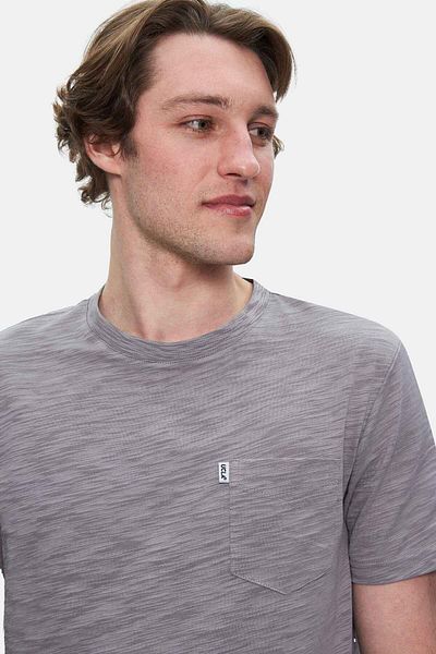 UCLA Tricou pentru bărbați CALEB Gri închis cu buzunar cu decolteu standard