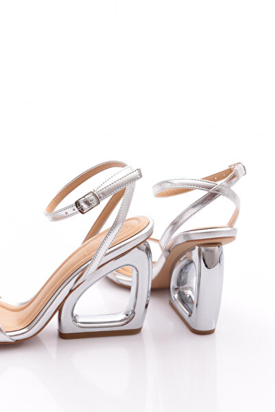 DGN Kadın Bilekten Bağlamali Topuklu Abiye Ayakkabı 353733210