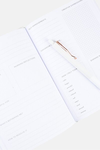 Muy Mucho Gratitude Journal 78 Sheets, Off White