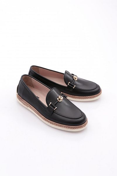 DGN 190E Women's Loafer Shoes