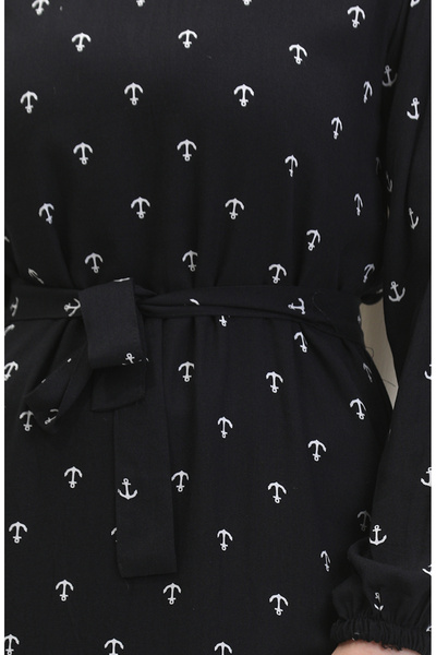 sefamerve Φόρεμα με μαύρη ζώνη με άγκυρα - 0461-03