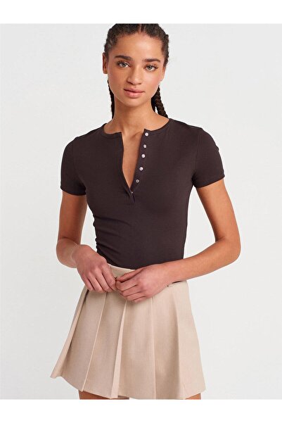 Coral Snap Button Short Sleeve Badi Dark Brown