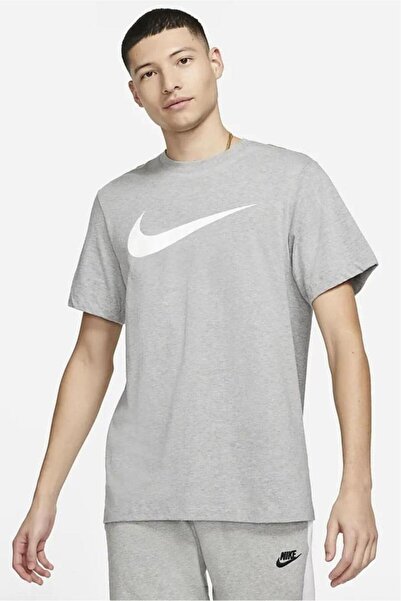 Nike Sportswear Swoosh Standart Kesim Gri Erkek Spor T-shirt