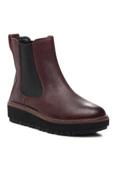 CLARKS women's Chelsea boots 261748224 red