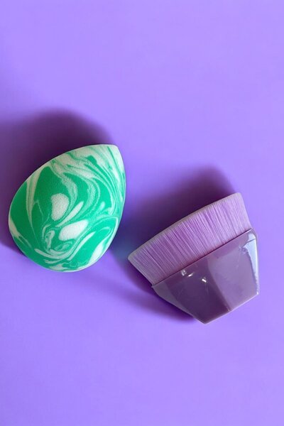 TAKIŞTIR Yeşil Renk Makyaj Süngeri /Fırça Set