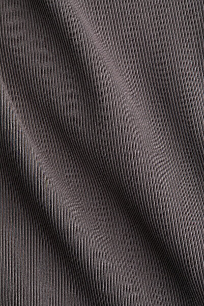 H&M Ribanalı ve İpek Karışımlı Kolsuz Üst