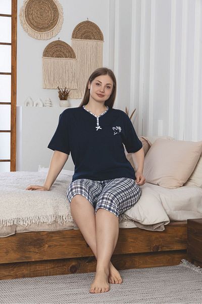 Asel Plus Size Lycra Combed Cotton Capri Pajama Set
