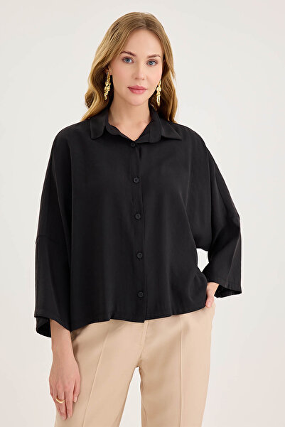 Vitrin Низька лінія плечей, oversize, укорочена сорочка