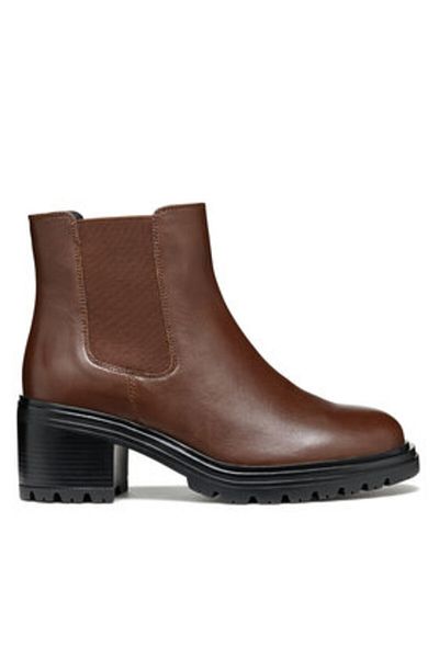 Geox women's Chelsea boots D16QCE-043NH brown