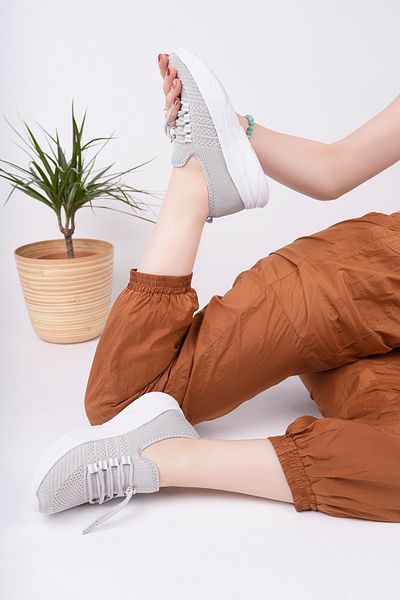 McDark Women's Gray Tie Light Sole Anatomical Tricot Sneaker Shoes