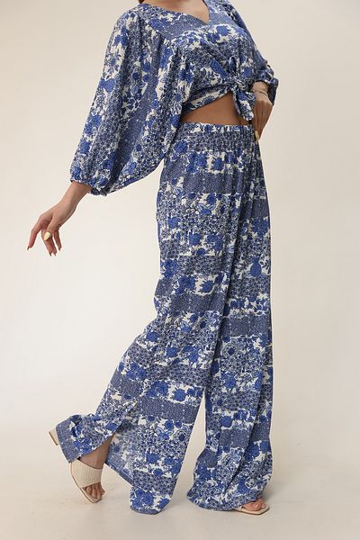 AURRARİ Blue Floral Pattern Blouse and Pants 2 Piece Set