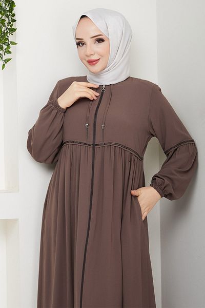 InStyle Gathered Stone Pleated Brown Ferace