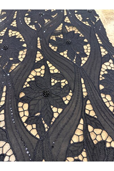 METERİAL Taş Detaylı Siyah ve Beyaz Çiçek Desenli Dantel Kumaş | Özel Tasarım...