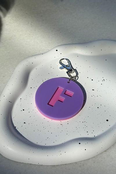 klovi Letter Bag Charm Keychain Accessory