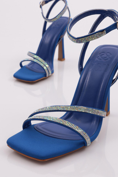 DGN 2026 Жіночі срібні каблуки з камінням, ремінці на застібці, сандалі на підборах